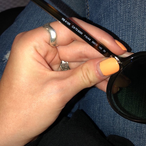 Plastic ray-Ban aviator sunglasses - Picture 3 of 3